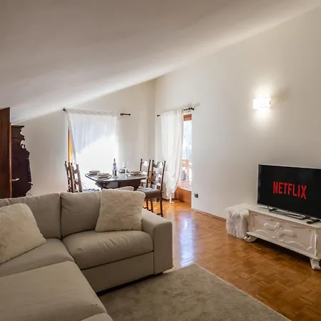 Mont Chetif - Center Lägenhet Courmayeur